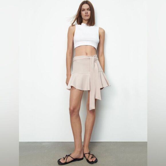 ZARA BELTED SKORT - Picture 2 of 5